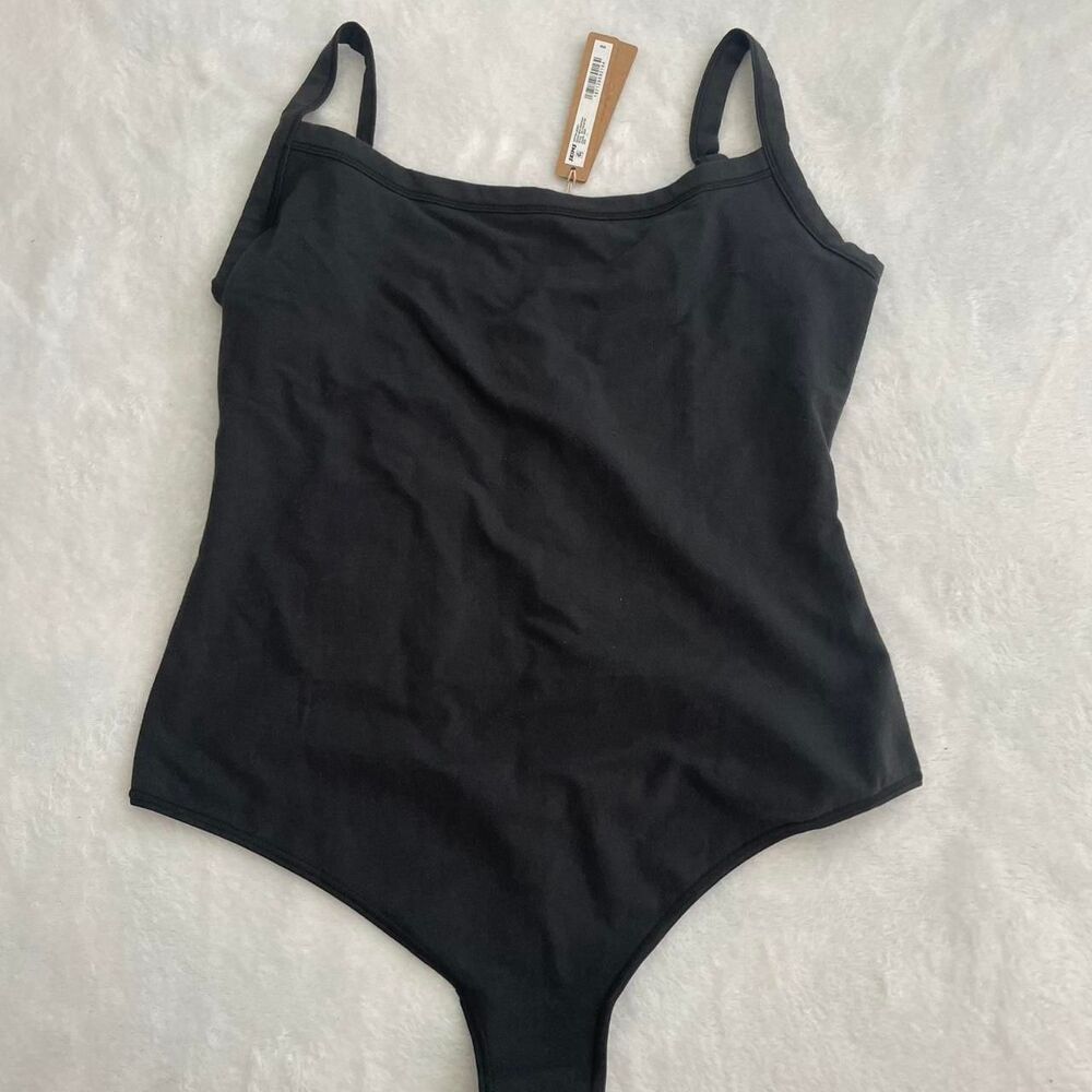 New with tags SKIMS Cotton Jersey Scoop Neck Body Suit size S